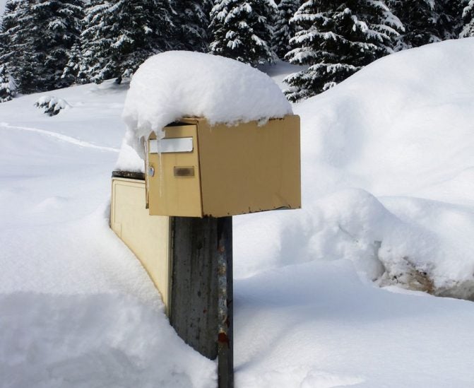 Mailbox Snow