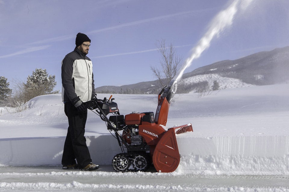 Honda HS724 Snowblower Review DEV