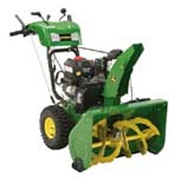 John Deere 827E
